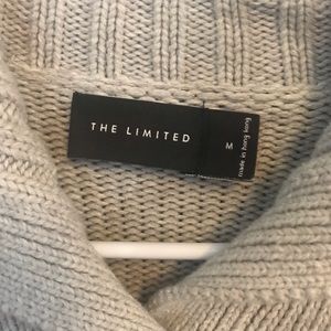 Limited seater size medium